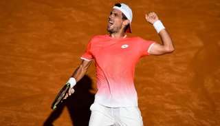 Guido Pella remontó y llegó a semifinales