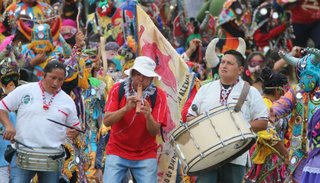 Video. La bajada de los diablos de Uquía desató la fiesta en capital
