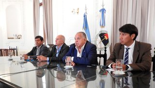 Gobierno convocó a gremio docentes para mañana