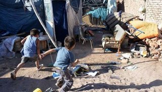 La canasta básica subió 3,7% y una familia necesitó $26.442 para no ser pobre