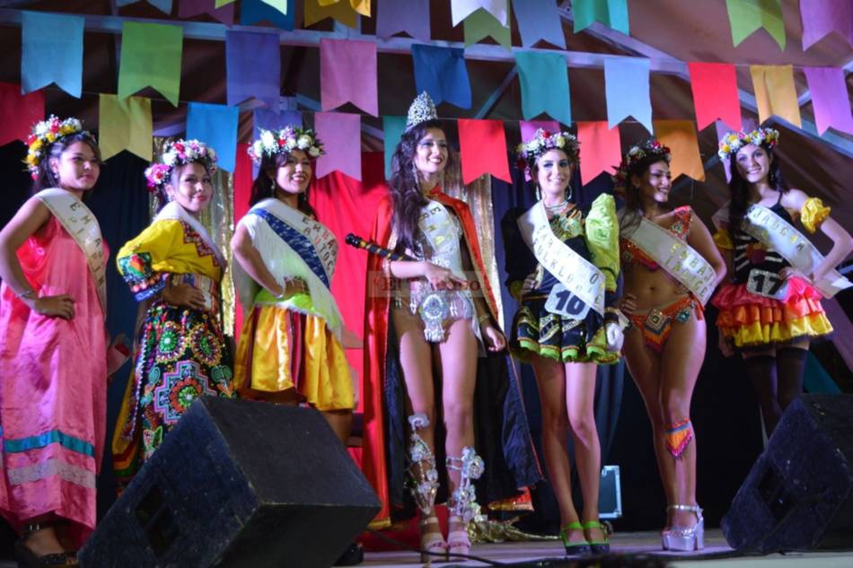 VIDEO. María Sol Dies fue proclamada reina del Carnaval sampedreño - VIDEO. María Sol Dies fue proclamada reina del Carnaval sampedreño