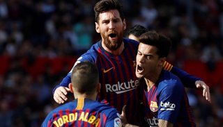 Messi brilló con un ‘hat-trick‘ en el triunfo de Barcelona