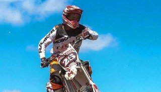 Fili llega a un equipo oficial de motocross
