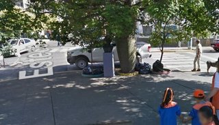 El busto del impulsor del Paseo de los Poetas, permanece anónimo y sin placa recordatoria ¿de quién se trata?