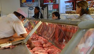 La caída de la demanda provocaría un descenso del 7% en el precio de las carnes
