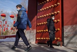 China informó que ya son 811 los muertos y 37.198 los contagiados
