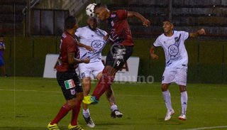 La Merced resuelve la cancha