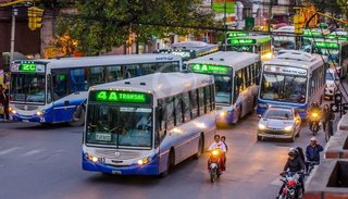 De 7 a 8.30 los colectivos será de uso exclusivo para alumnos, docentes y personal de salud y seguridad