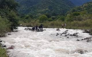La crecida del río Yala arrastró a un niño
