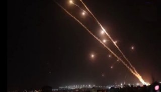 VIDEOS. Vladimir Putin ordenó una invasión a Ucrania y comenzaron los bombardeos