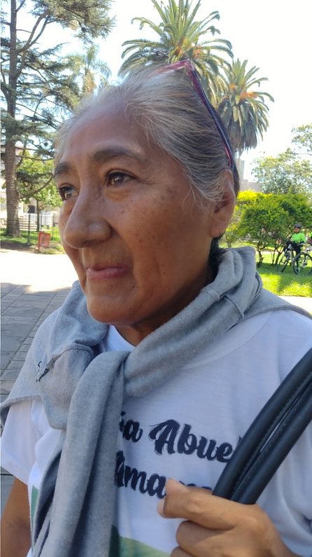 "Nos piden ayuda porque no llegan a fin de mes" 