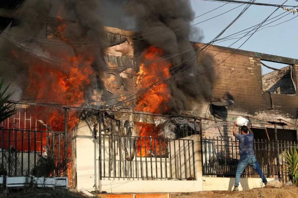 Devastador incendio forestal en Chile: El número de muertos ascendió a 51 y hay más de 370 desaparecidos