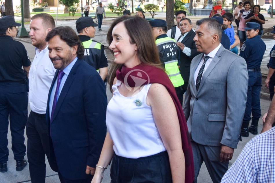 Bajo un estricto protocolo de seguridad por la presencia de la Vicepresidenta, comenzaron los actos por la Batalla de Salta- Bajo un estricto protocolo de seguridad por la presencia de la Vicepresidenta, comenzaron los actos por la Batalla de Salta
