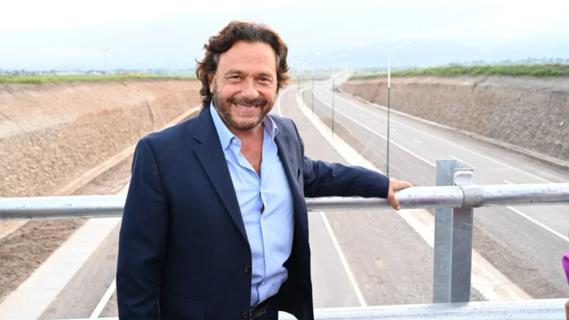 Gustavo Sáenz: "Retrasamos el inicio de clases por lo económico y esperando que a nivel nacional se definan cosas" Gustavo Sáenz: "Retrasamos el inicio de clases por lo económico y esperando que a nivel nacional se definan cosas"