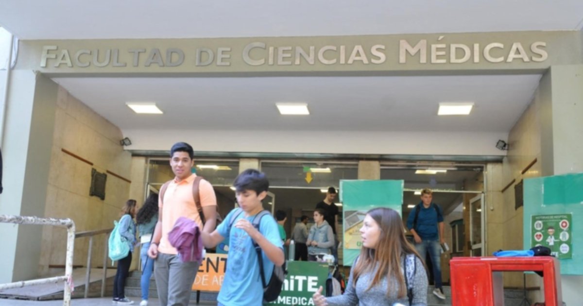 Nearly 40% of those who enter the Faculty of Medicine in La Plata are foreigners