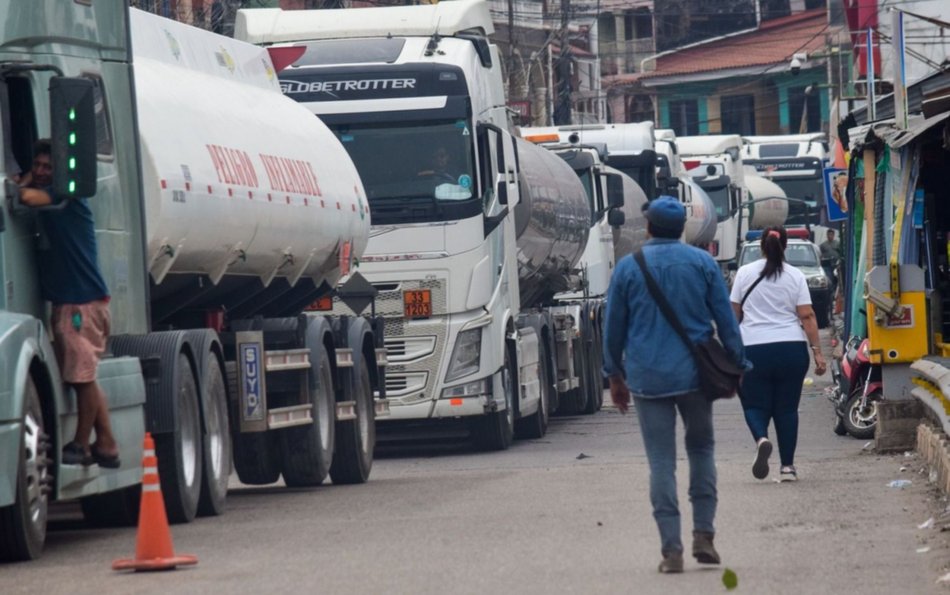 Camiones extranjeros causan temor en las rutas del norte de la provincia