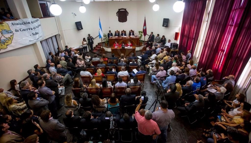 El intendente Gustavo Sáenz abrió las sesiones ordinarias. Fotos Javier Corbalán El intendente Gustavo Sáenz abrió las sesiones ordinarias. Fotos Javier Corbalán