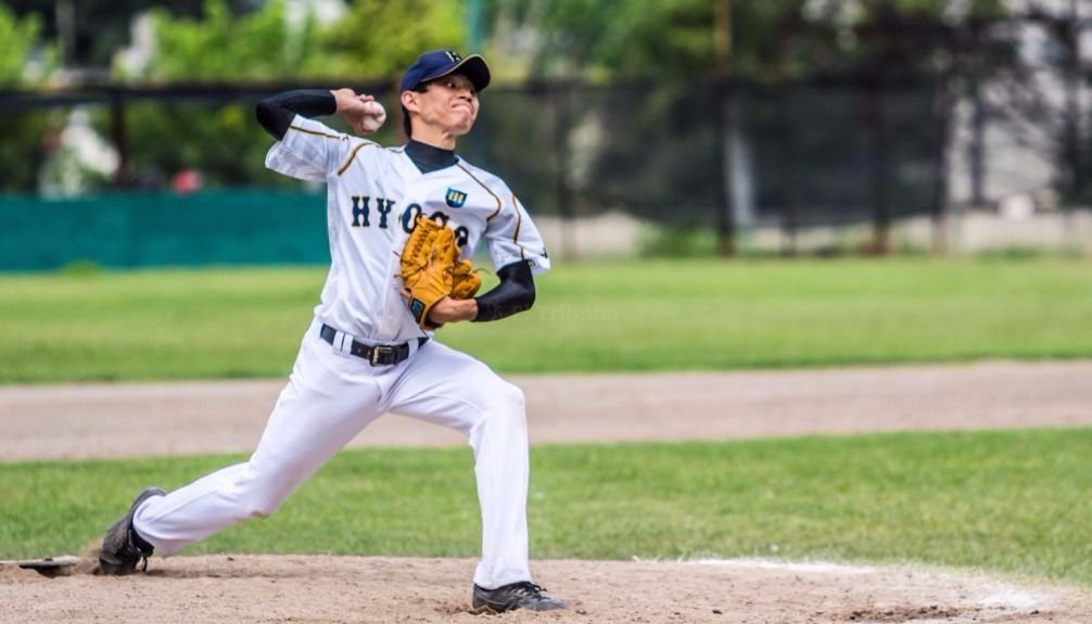 La selección de béisbol de Salta se enfrentó con Hyogo, equipo de Japón. Fotos: Jan Touzeau. La selección de béisbol de Salta se enfrentó con Hyogo, equipo de Japón. Fotos: Jan Touzeau.