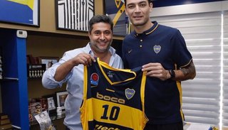 El Lancha Delfino fue presentado como jugador de Boca