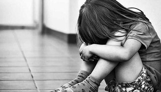 Aberrante: tiene 11 años y le contó a sus compañeras que su tío la violaba desde los 8