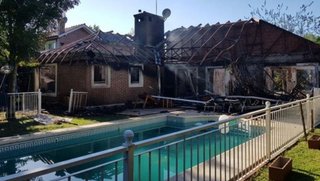 Incendió la casa de su jefe tras enterarse que estaba saliendo con su novia