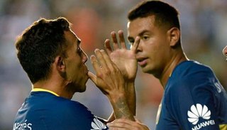 Malas noticias: Tevez se desgarró y Cardona sufrió una distensión