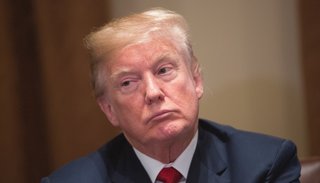 Trump amenazó con vetar ley de presupuesto