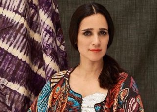 Julieta Venegas: “Los libros me cambiaron la vida, al igual que la música”