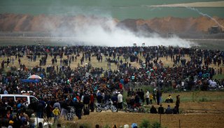 Mueren 15 palestinos en violento enfrentamiento