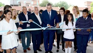 Morales llamó a los docentes a que "no tiren para atrás"