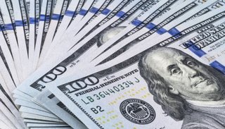 El dólar comenzó la semana en baja