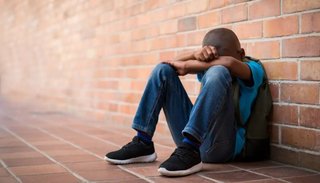 ADN confirma que una maestra tuvo un hijo con su alumno de 13 años