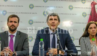 El Gobierno otorgó un 35% de suba salarial a los docentes