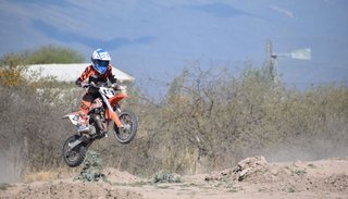 En Vaqueros comienza el motocross del NOA