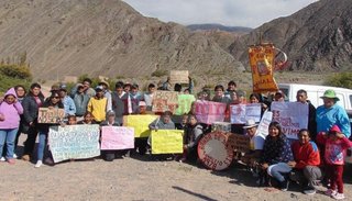 Video: Las familias de Tunalito no niegan el paso a los peregrinos hacia Punta Corral