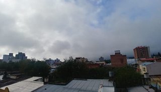 Cielo nublado, aunque el sol empieza a asomar en Jujuy