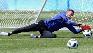 El arco de la Selección de Scaloni tiene un traje de Armani