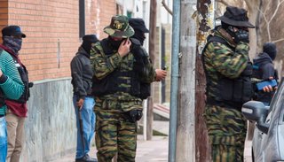 Un empleado municipal integraba una banda del microtráfico