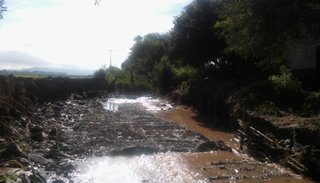 Duros reclamos por los caminos rurales estropeados en la región