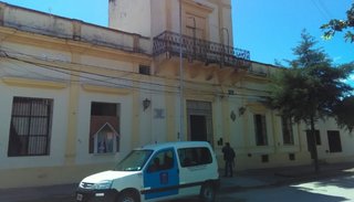 Una guardiacárcel denunció por acoso sexual al director del penal