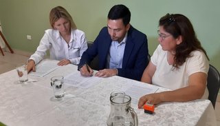 Firman un acuerdo para reciclar las cubiertas