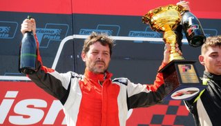 Pablo Vuyovich subió al podio y persigue al puntero