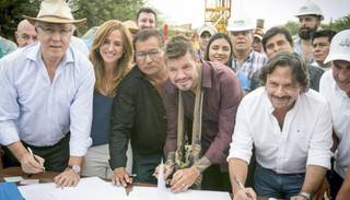 Con Tinelli en el norte, se lanzó la perforación de ocho pozos
