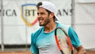 Un tenista argentino está varado en Italia