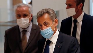 El expresidente de Francia Nicolás Sarkozy fue condenado a prisión por corrupción