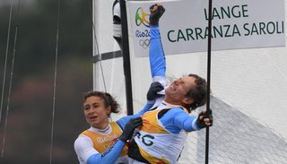 Santiago Lange sentó su postura sobre las vacunas