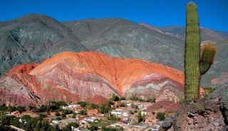 Purmamarca y Tilcara, entre los 10 lugares más bellos de Argentina 