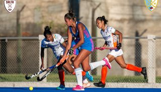 Valentina Raposo, a Estados Unidos con Las Leonas