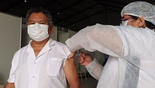 Indemnizarán a las personas que tuvieron resultados adversos por la vacuna contra el coronavirus