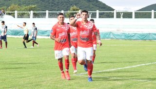 Los cruces de semis quedaron definidos
